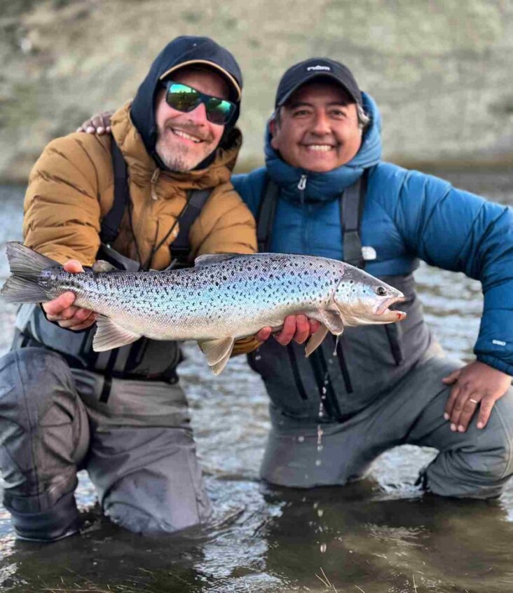 book Flyfishing tours to Norway, Chile, Argentina and Canada.